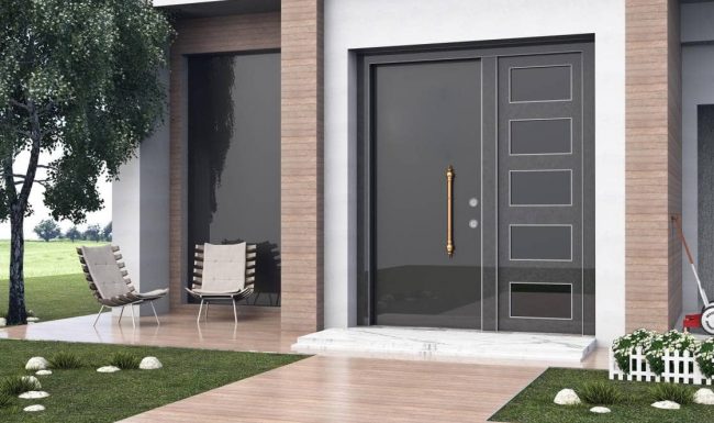 Villa Door
