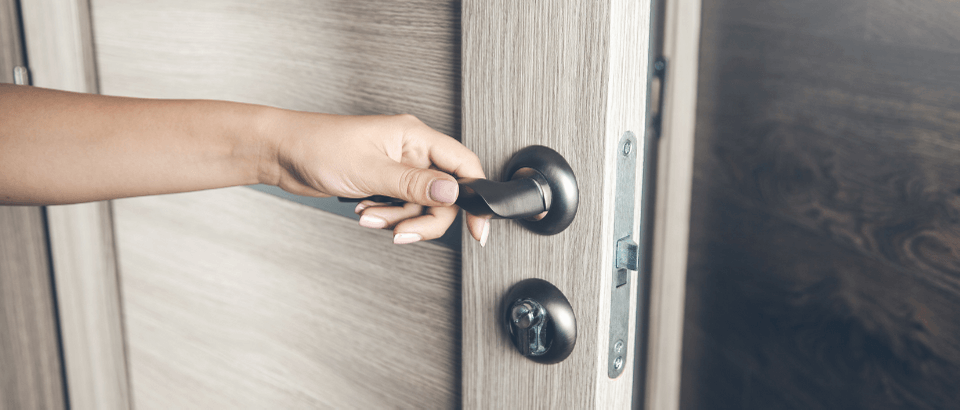 What Should Be Considered When Choosing Villa Steel Door?